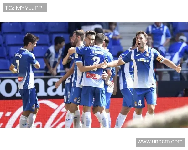 巴萨主场狂胜西班牙人四比一展现强大实力与团队默契